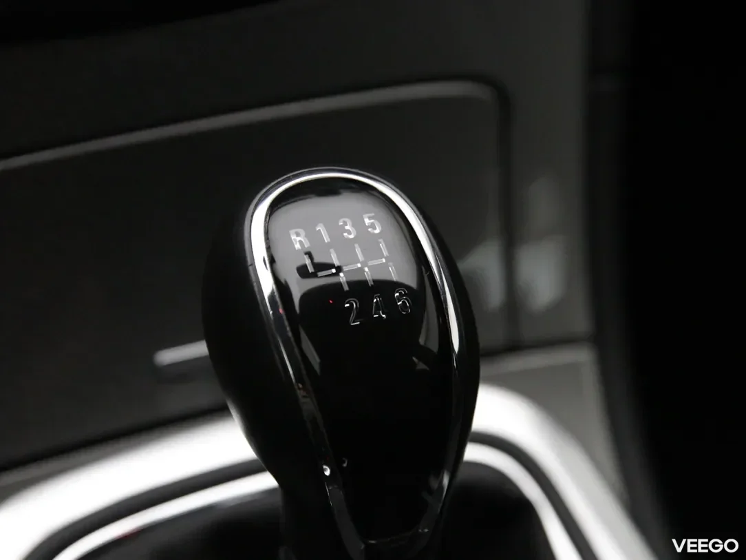 Opel Insignia 1.6 100kW