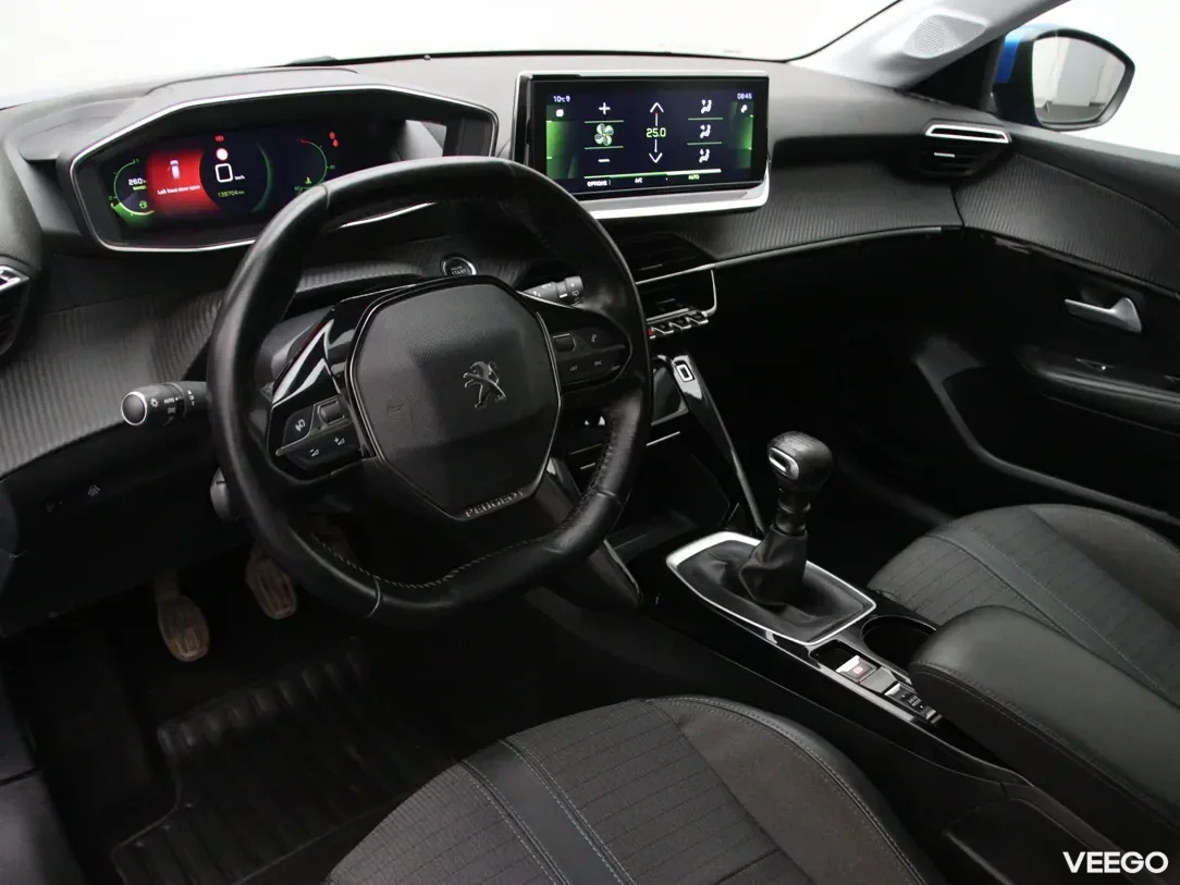 Peugeot 208 1.5 75kW