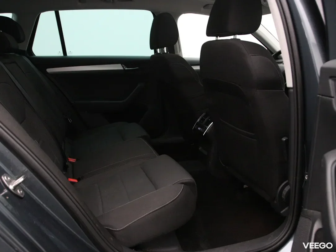 Skoda Superb 1.4 110kW