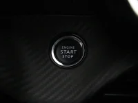 Peugeot 208 1.5 75kW thumbnail