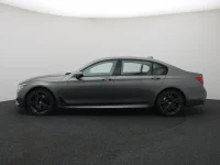 BMW 750 4.4 330kW thumbnail