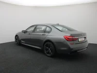 BMW 750 4.4 330kW thumbnail