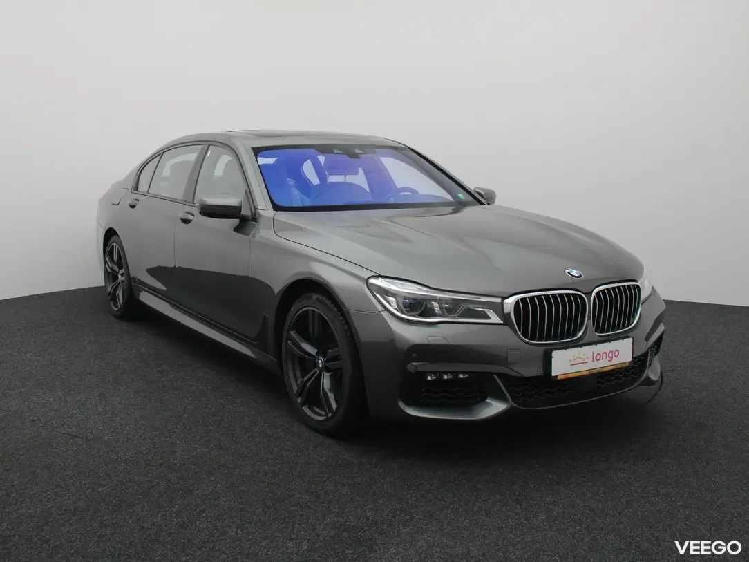 BMW 750 4.4 330kW