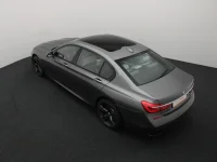 BMW 750 4.4 330kW thumbnail