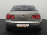 Volkswagen Phaeton 3 176kW thumbnail