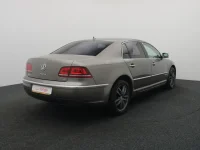 Volkswagen Phaeton 3 176kW thumbnail