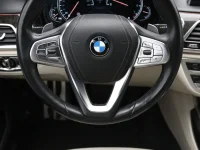 BMW 750 4.4 330kW thumbnail