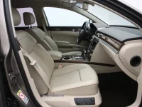 Volkswagen Phaeton 3 176kW thumbnail