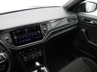 Volkswagen T-Roc 1.5 110kW thumbnail