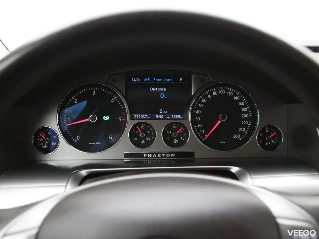 Volkswagen Phaeton 3 176kW