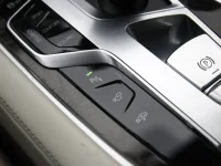 BMW 750 4.4 330kW thumbnail