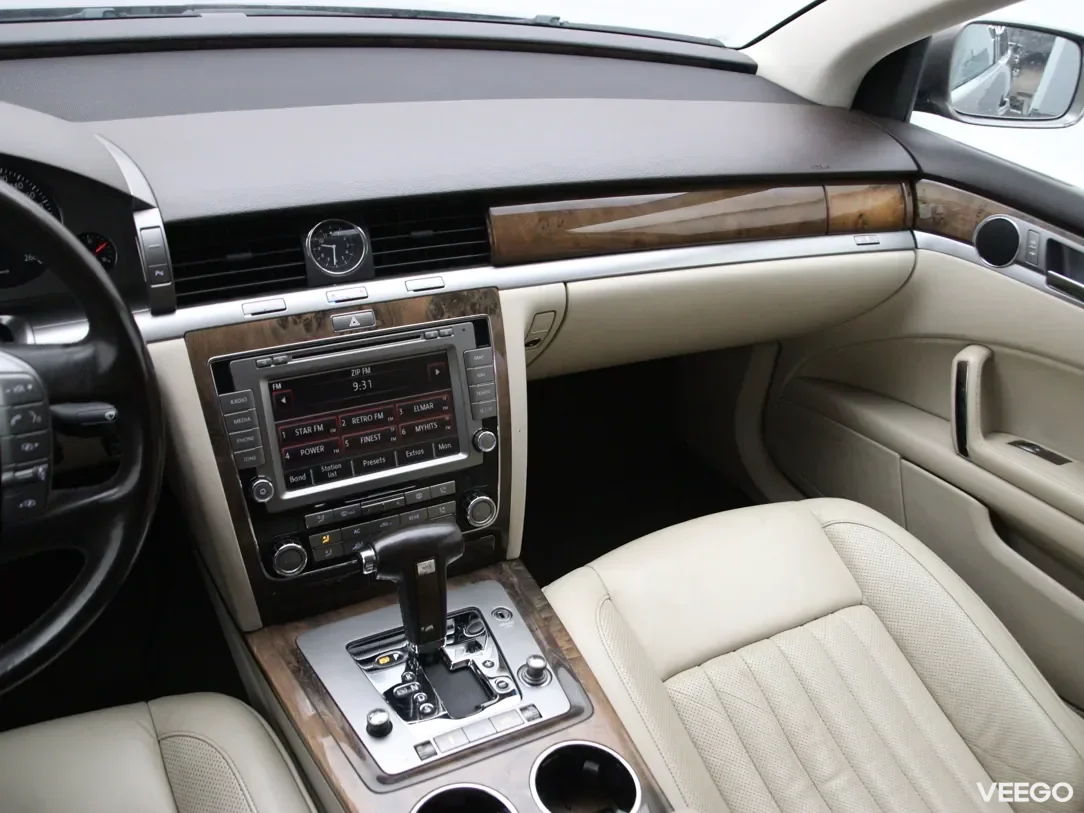 Volkswagen Phaeton 3 176kW