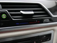 BMW 750 4.4 330kW thumbnail