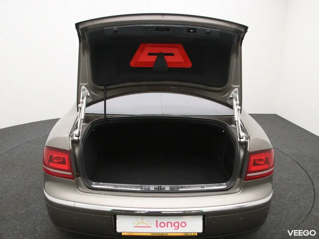 Volkswagen Phaeton 3 176kW