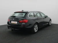 BMW 520 2 135kW thumbnail