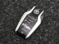 BMW 750 4.4 330kW thumbnail