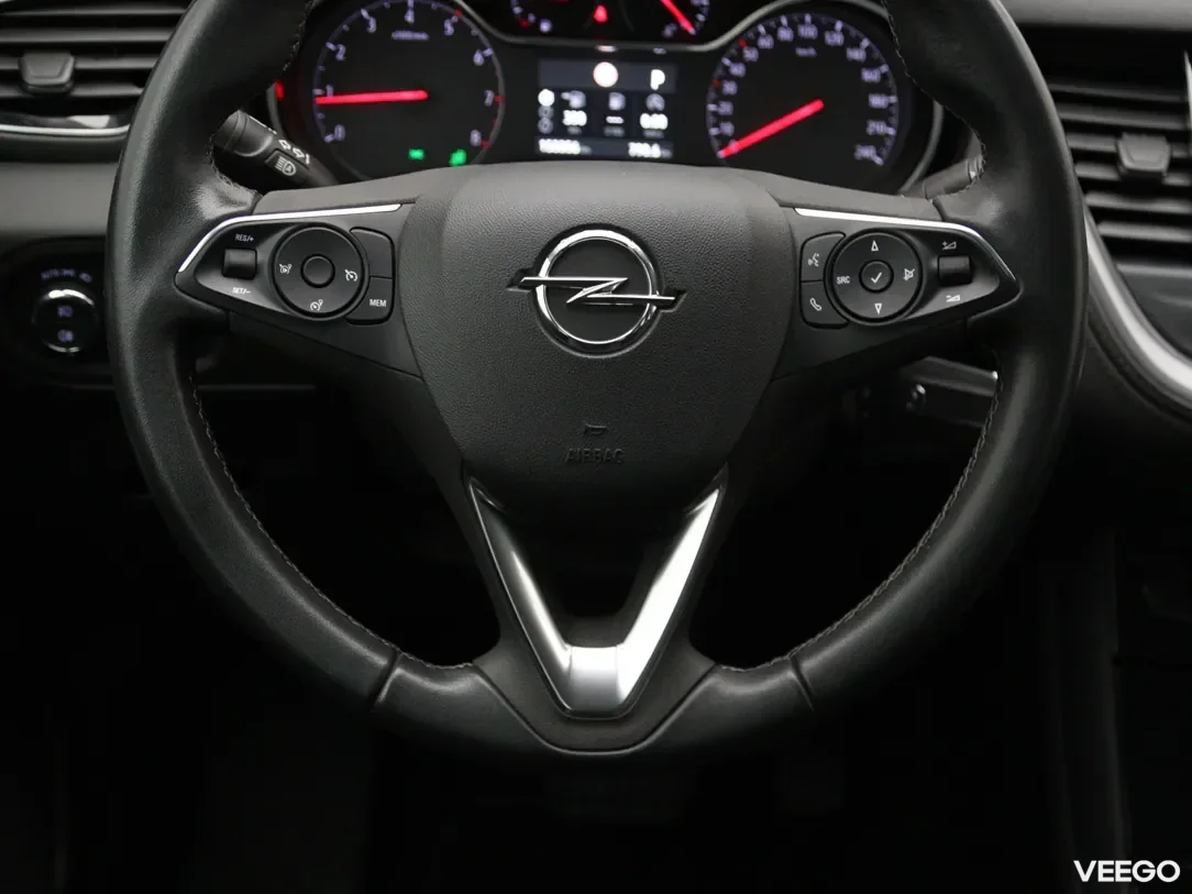 Opel grandland-x 1.5 96kW