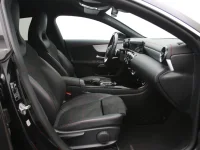 Mercedes-Benz cla-200 2 110kW thumbnail