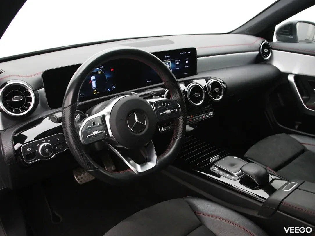 Mercedes-Benz cla-200 2 110kW