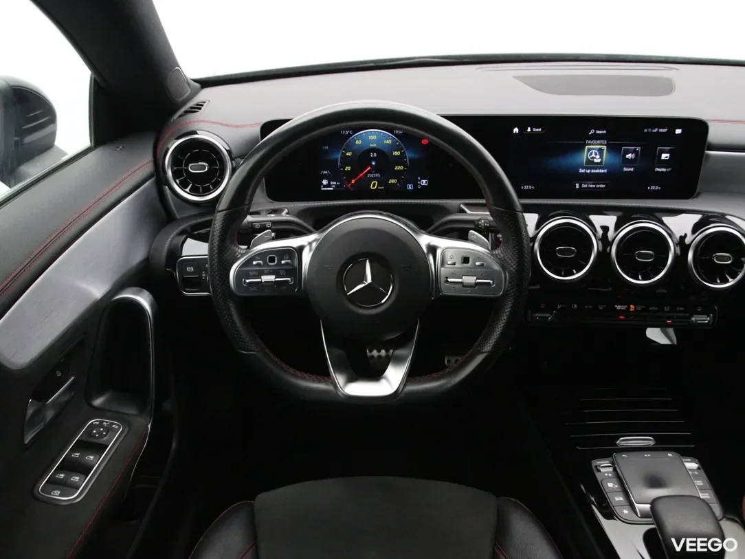 Mercedes-Benz cla-200 2 110kW