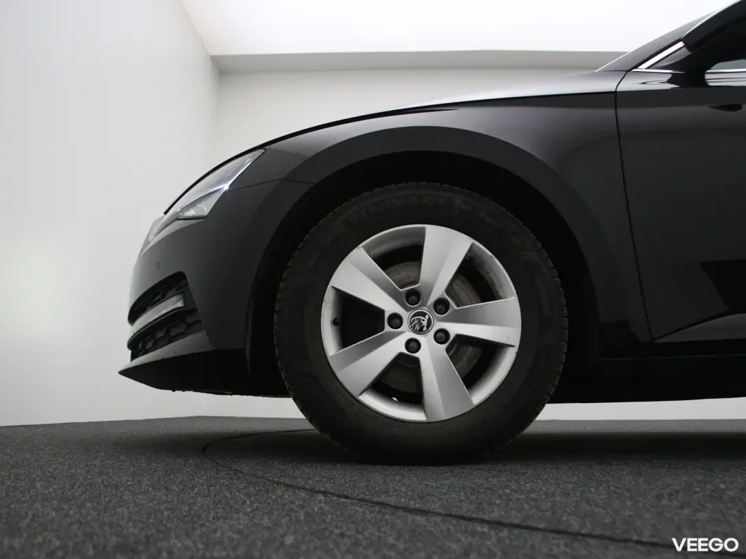 Skoda Superb 1.6 88kW