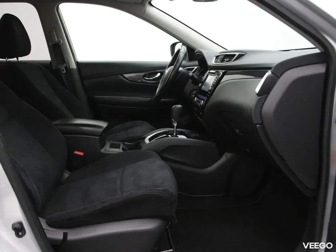 Nissan X-Trail 1.6 96kW