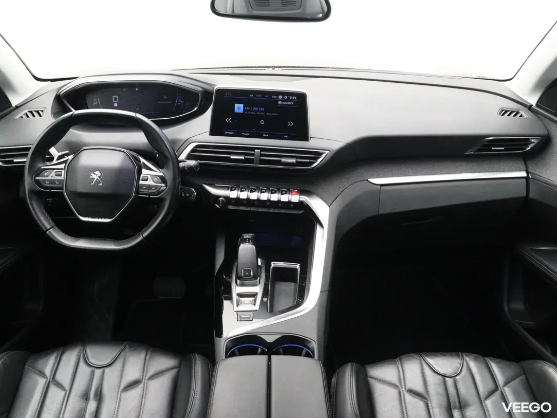 Peugeot 5008 1.5 96kW