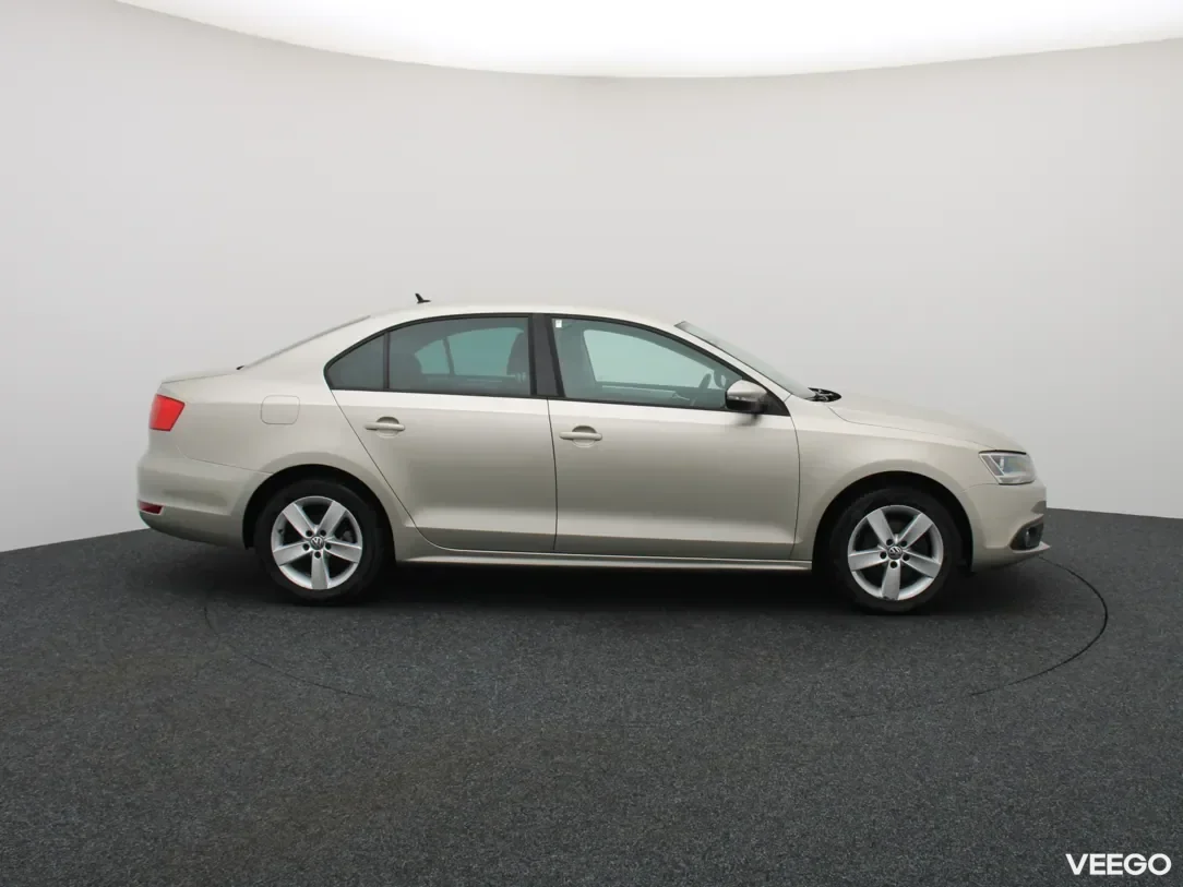 Volkswagen Jetta 1.4 90kW