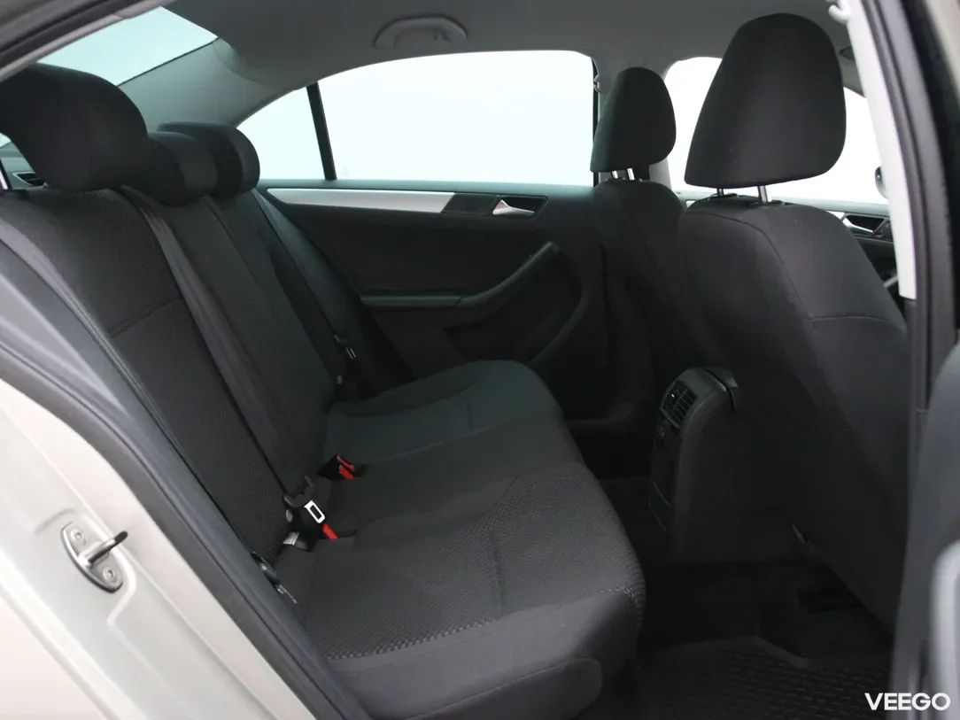 Volkswagen Jetta 1.4 90kW