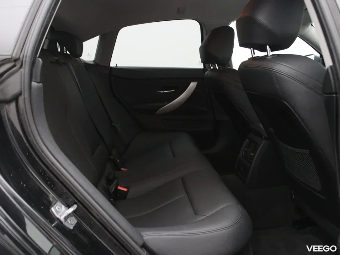 BMW 420-gran-coupe 2 120kW