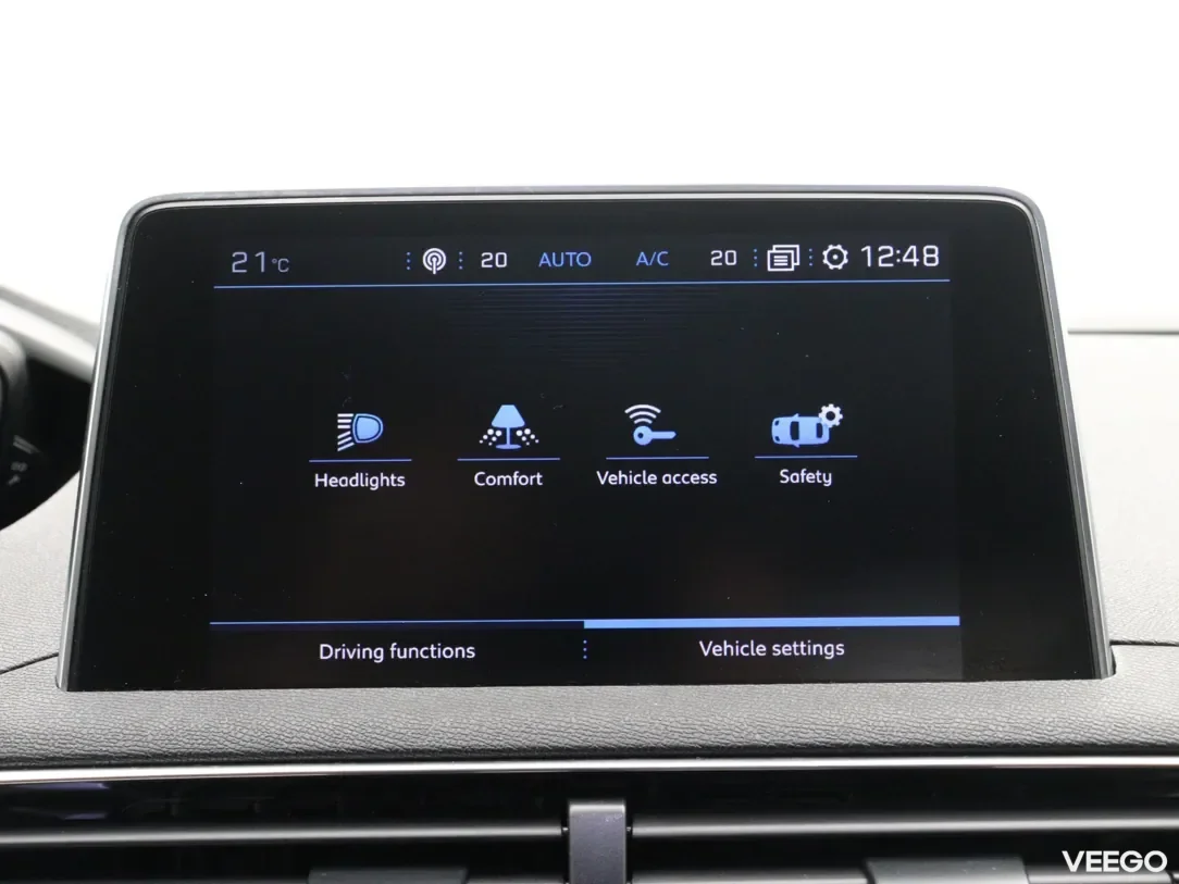 Peugeot 5008 1.5 96kW