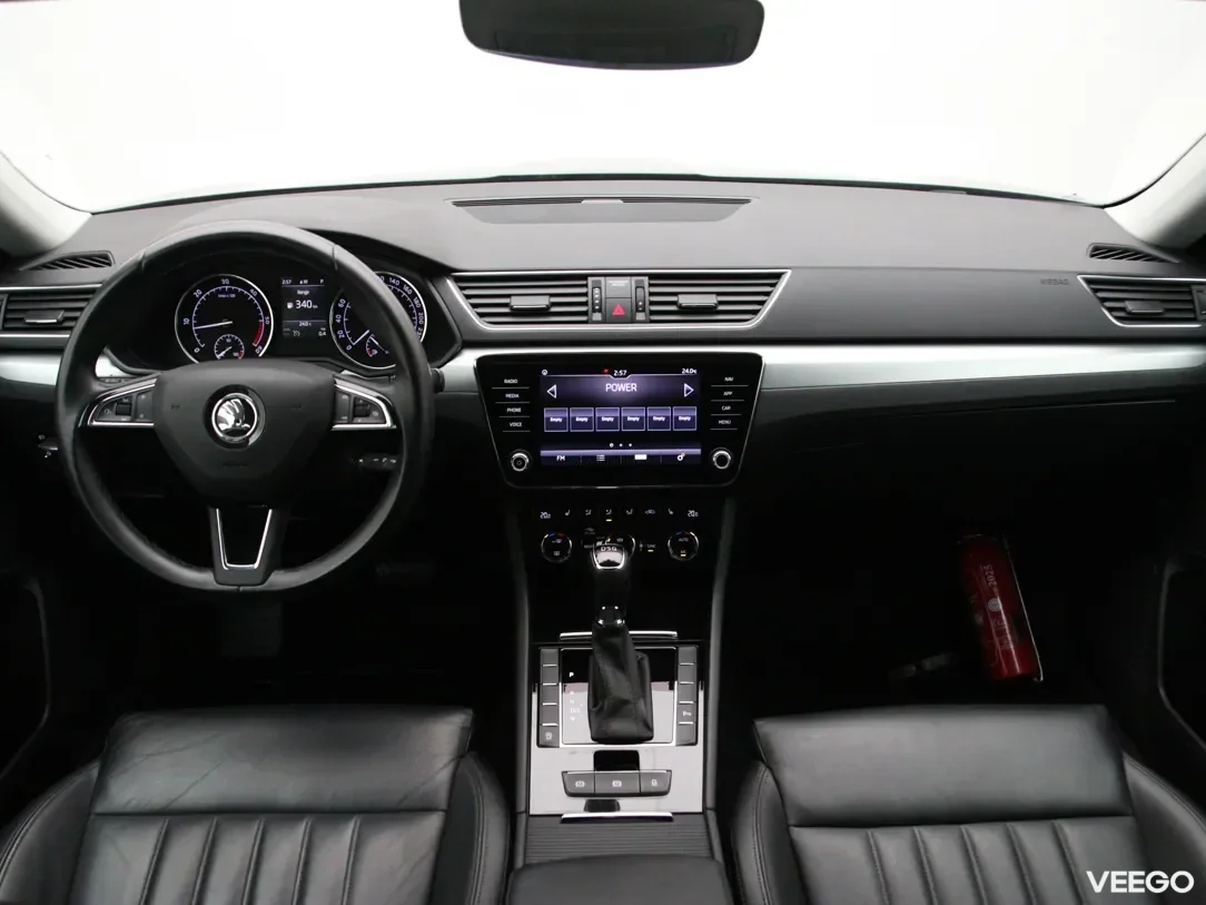 Skoda Superb 1.6 88kW