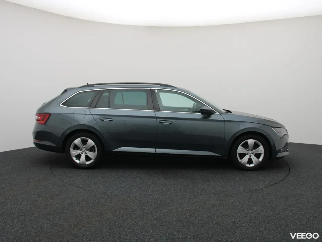 Skoda Superb 1.6 88kW
