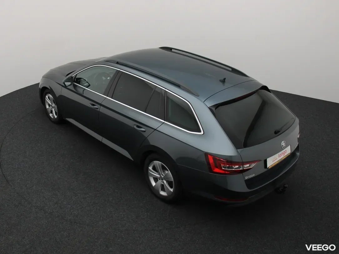 Skoda Superb 1.6 88kW