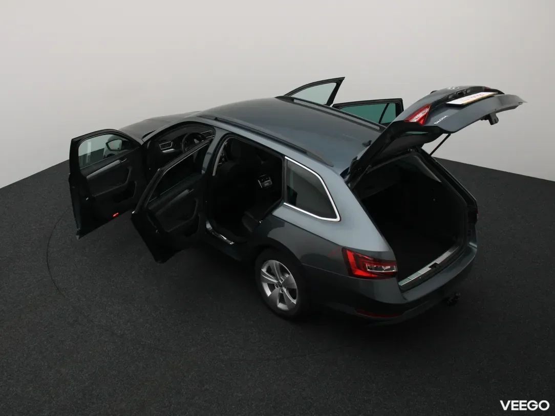 Skoda Superb 1.6 88kW
