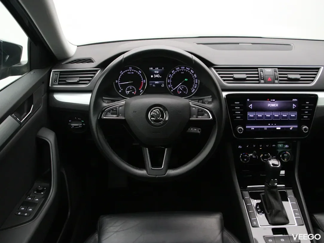 Skoda Superb 1.6 88kW