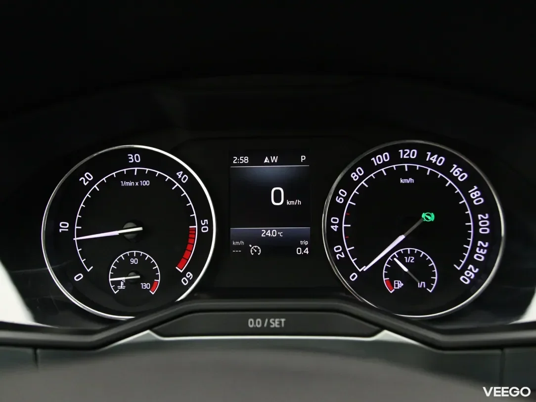 Skoda Superb 1.6 88kW