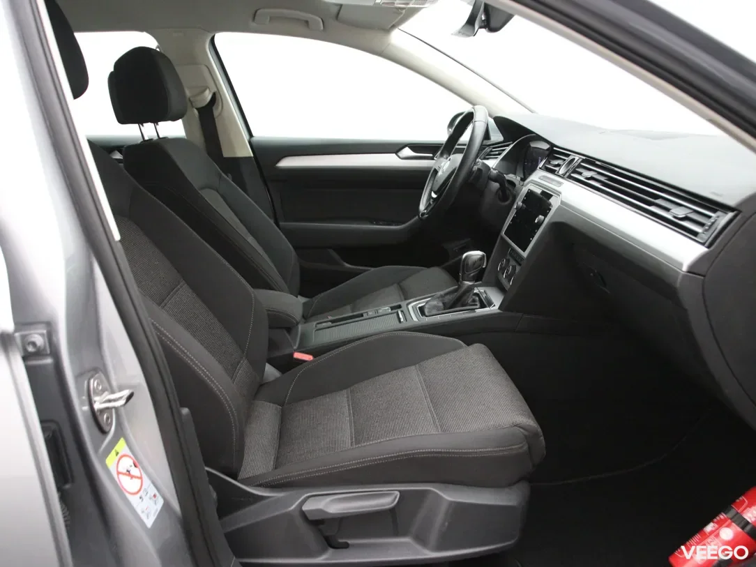 Volkswagen Passat 1.6 88kW