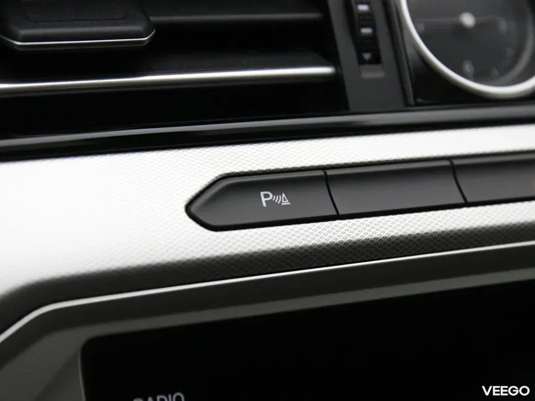 Volkswagen Passat 1.6 88kW