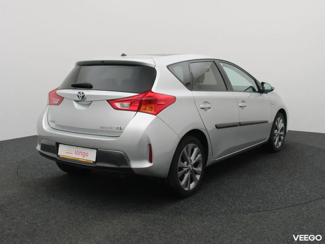 Toyota Auris 1.8 100kW