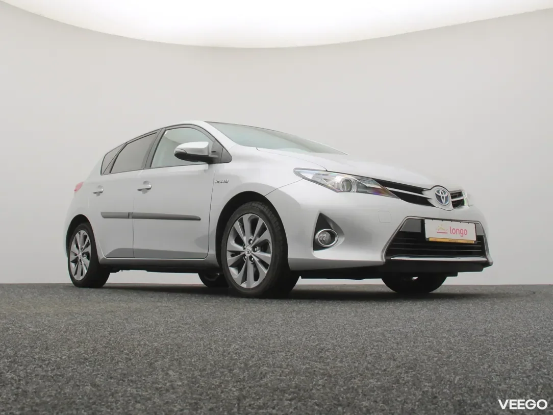 Toyota Auris 1.8 100kW