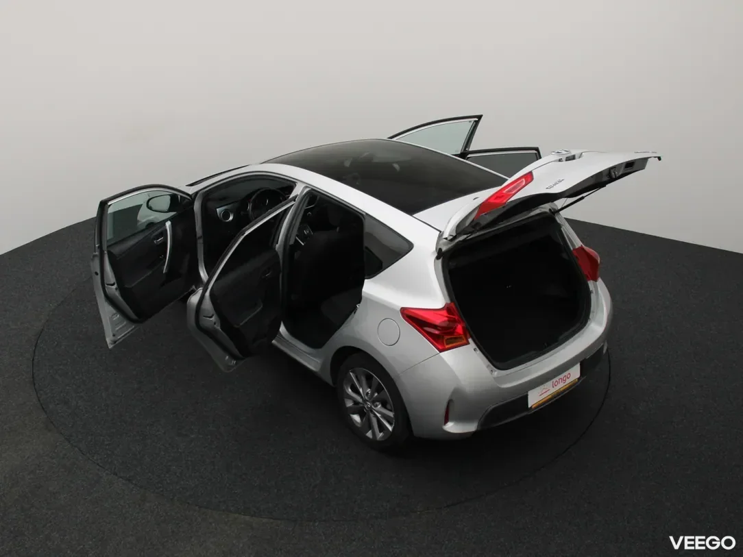 Toyota Auris 1.8 100kW