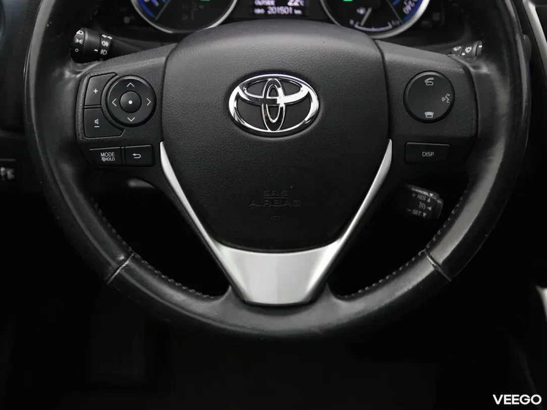 Toyota Auris 1.8 100kW