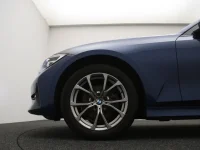 BMW 320 2 140kW thumbnail