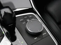 BMW 320 2 140kW thumbnail