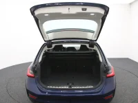 BMW 320 2 140kW thumbnail