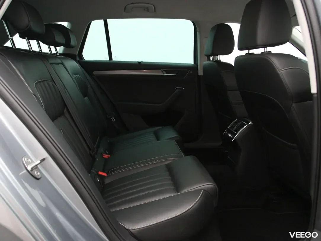 Skoda Superb 1.6 88kW