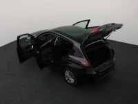 Peugeot 308 1.5 96kW thumbnail