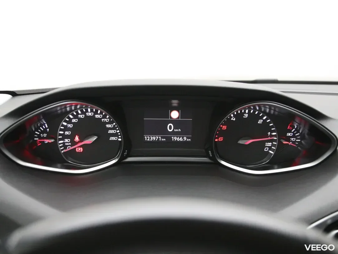Peugeot 308 1.5 96kW