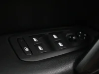 Peugeot 308 1.5 96kW thumbnail
